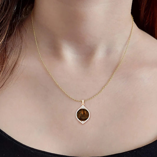 Smokey Quartz Pendant with White Diamond in 18Kt Gold 12.06cts