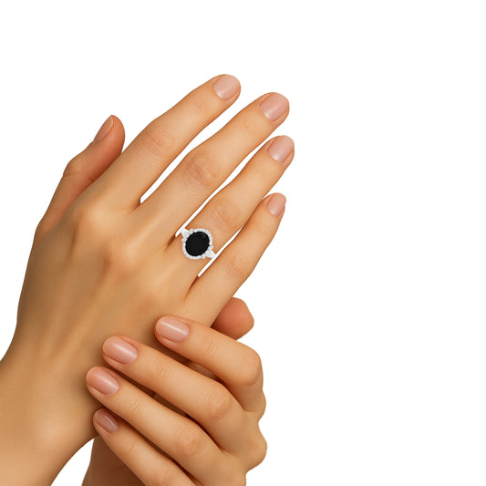 Black Spinel Ring with White Diamond in 14Kt White Gold 5.29cts