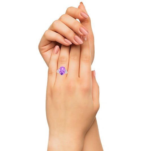 Pink Amethyst Ring with White Diamond in 18Kt Gold 5.58cts