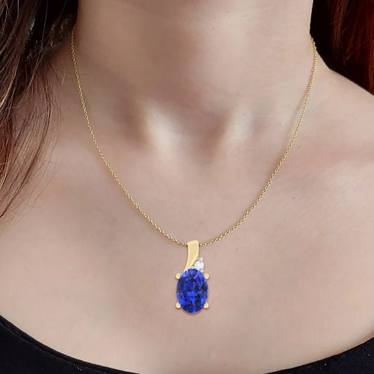 AA+ Tanzanite Pendant with White Diamond in 18Kt Gold 0.86cts
