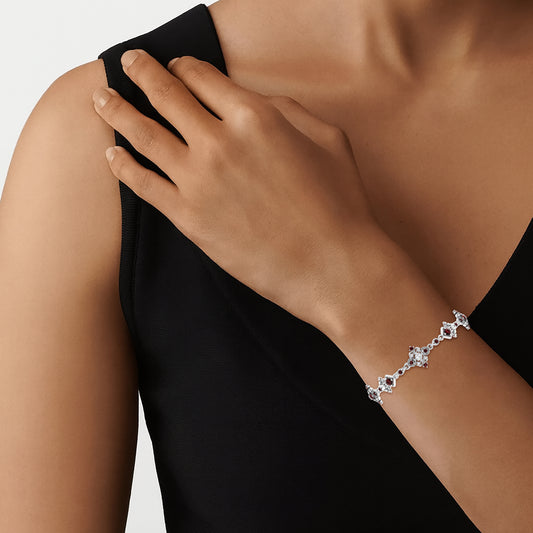 Red Garnet Bracelet with White Diamond in Platinum 950 2.12cts.