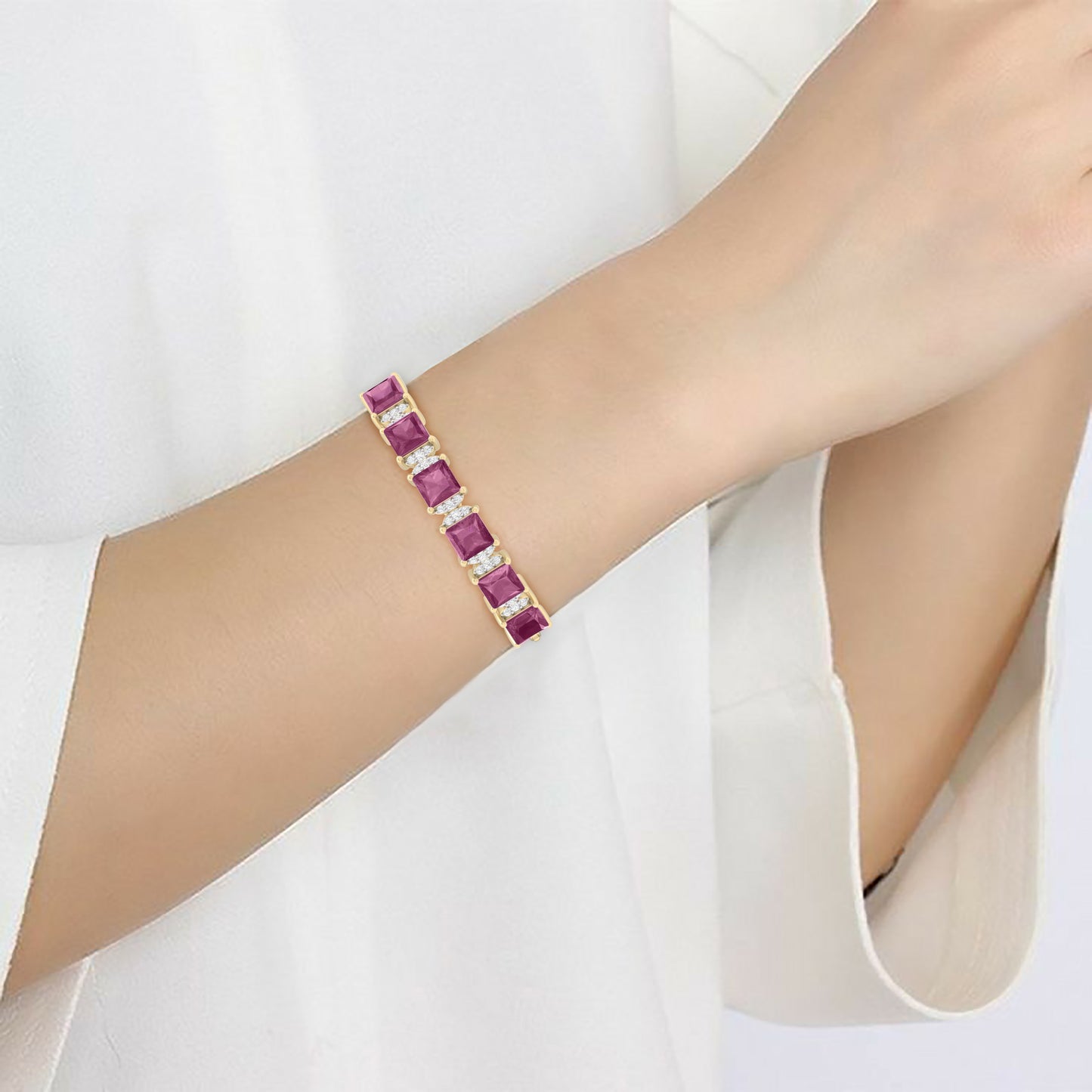 Glass Filled Ruby Slider Bracelet with White Diamond in 18Kt Gold 5.95cts